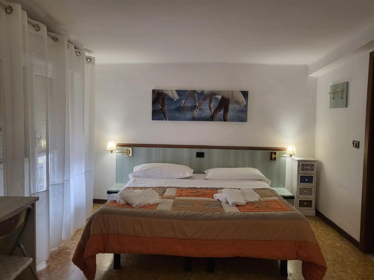 Villa Rosa Loano Zewnętrze zdjęcie