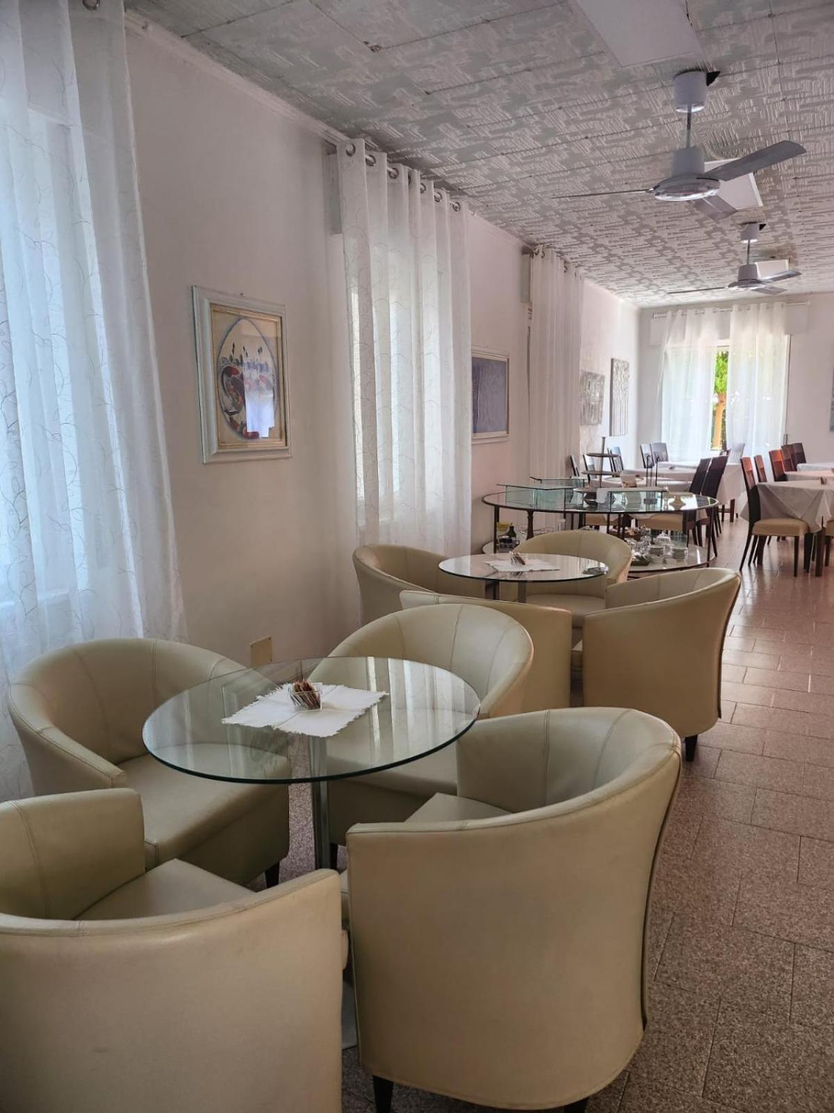 Villa Rosa Loano Zewnętrze zdjęcie